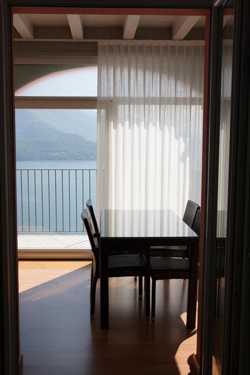 Residence Cafelicita - Promotion - Apartments Lake View - Infinity Pool - Jacuzzi Gravedona Pokoj fotografie